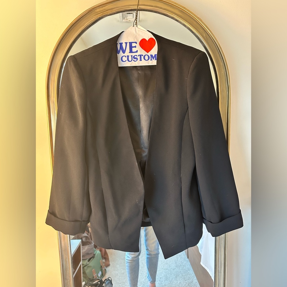Philosophy 3/4 Sleeve Black Blazer